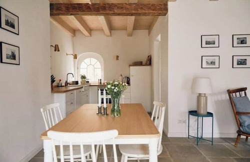 Barkelsby Apartment | Laundry/Apartment with 2 bedrooms