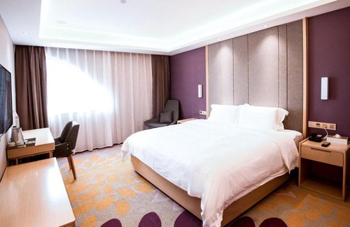 Gaozhou Hotel | Lavande Hotel (Gaozhou Xiantai Bridge Branch)