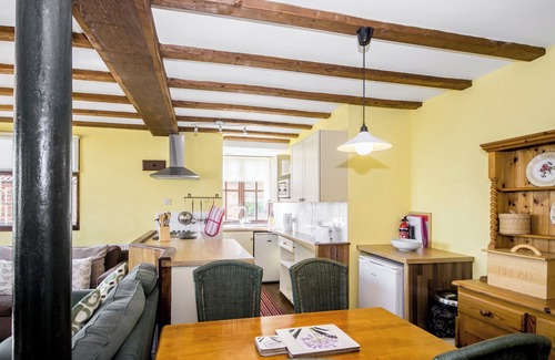 Scalby Cottage | Lavender Cottage - E1495