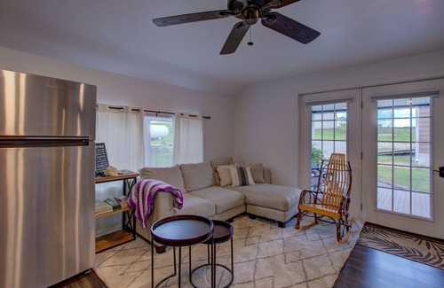 Steelville Apartment | Lavender Farm Retreat.Home of Peace and Relaxation