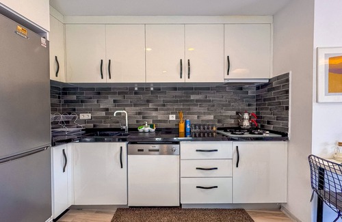Kusadasi City Centre Apartment | Lavender Studio 1+1