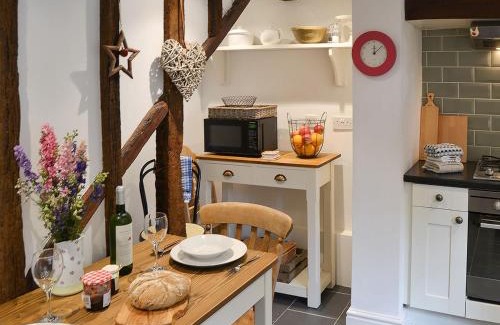 Lavenham House | Lavenham Red Brick Cottage