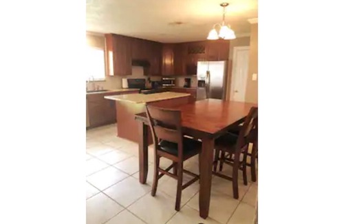 Lakeview Jefferson County House | Lavish Living at Lynwood
