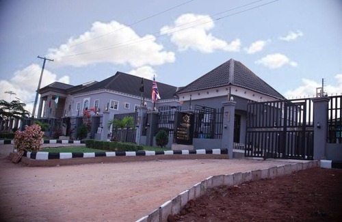 Edo State House | Lawsons Residence and Suites