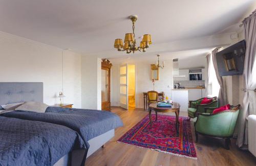 Laxa Hotel | Laxå Herrgårdshotellet