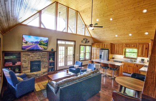 Sylva Cabin | Layers View- Luxury Home in River Community, Huge Views, Hot Tub, Great Fishing!