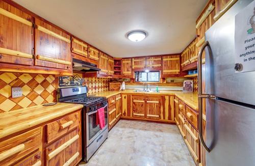 Tuskahoma Cabin | Lazy Bear Cabins 2 at Tuskahoma Near Sardis Lake!