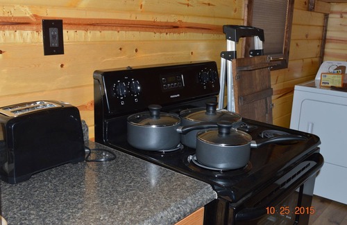 Luray Cabin | Lazy Bear Lodge VA