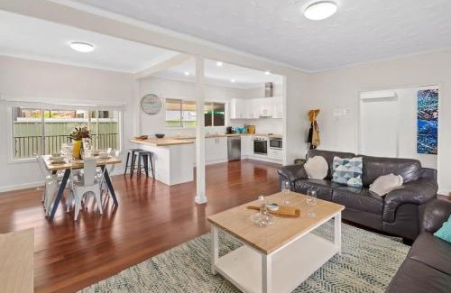 Marybrook House | Lazy Days @ the Beach