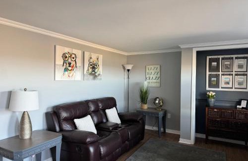 Prince Edward Apartment | Lazy Dayz Vacation Rental