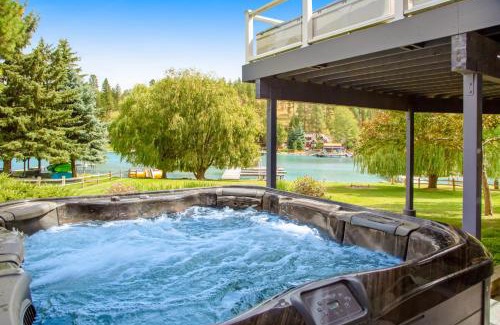 Lakeside House | Lazy K on Peaceful Bay - Lake House