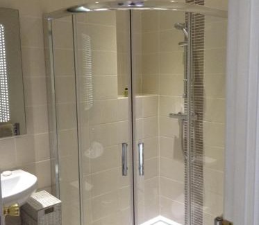 Newquay City Centre Bed & Breakfast | Lazy Waves Boutique B&B