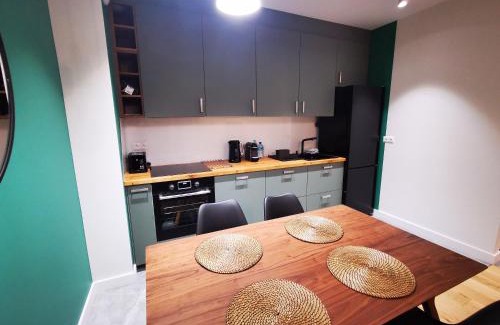 Cedzyna Apartment | Leśny Apartament nad Zalewem No.3
