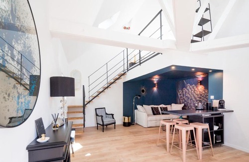 Dole Apartment | Le 104 Feuvrier