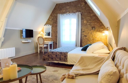 Antrain House | Le 1900