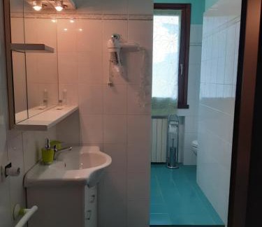 Vanzaghello Bed & Breakfast | Le 3 Camelie Malpensa