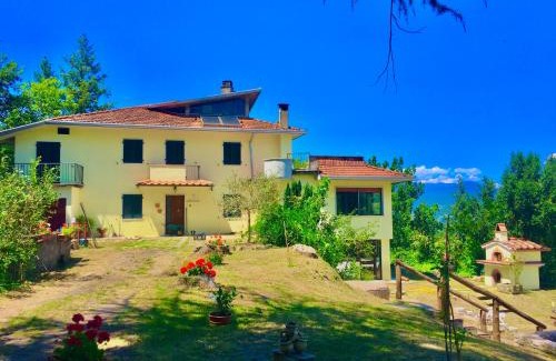 Maglietola House | Le Apuane Holidays