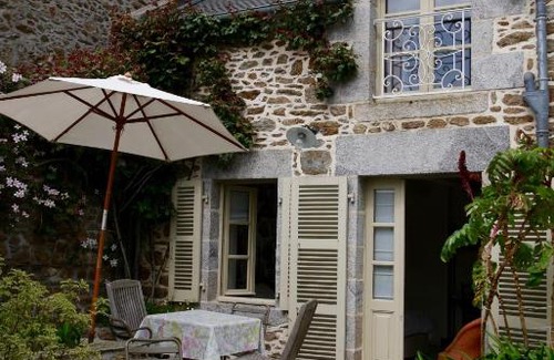 La Richardais Bed & Breakfast | Le Berceul
