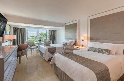 Punta Cancun Resort | Le Blanc Spa Resort Cancun - Adults Only - All-Inclusive