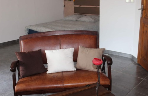 Saint-Barthelemy-Grozon Bed & Breakfast | Le Bouchon de Campagne