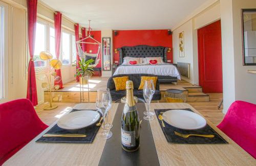 Cote Est Soquence Apartment | Le Boudoir de Fanny - Sauna/Balnéo/ciné/Hamacs