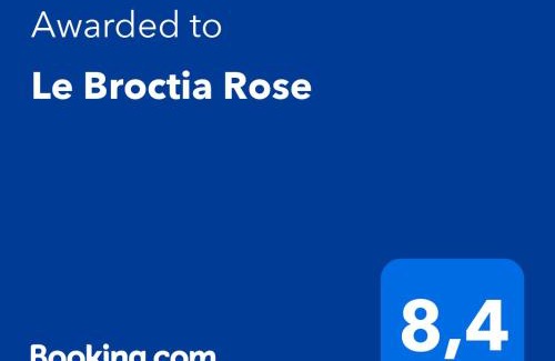Malonne Apartment | Le Broctia Rose