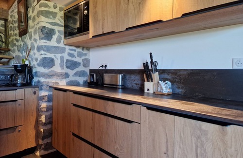 Laguiole Ski Chalet | Le Buron de Laguiole, peaceful setting on the Aubrac plateau, near Laguiole