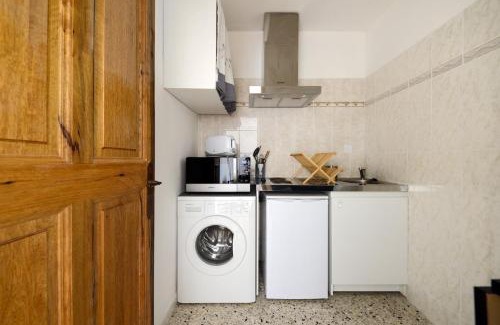Manosque Apartment | Le Cabanon des Micocouliers