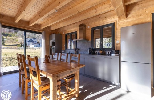 Chambon-sur-Lac House | Le Cairn - Chambon SUR LAC