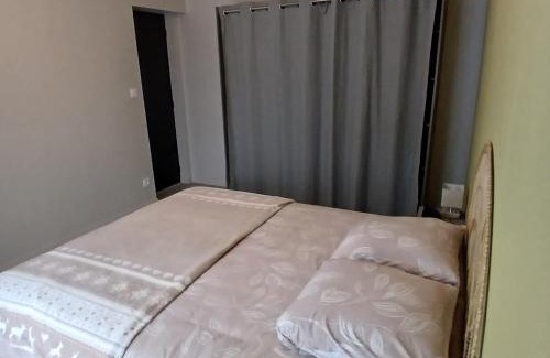 Autun House | Le Cat'Etoiles