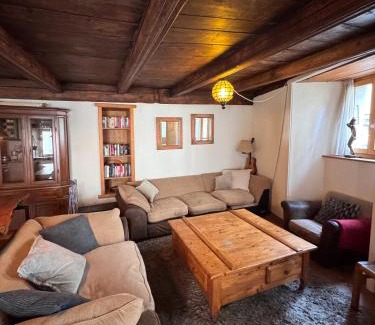 Le Chable Apartment | Le Chable Cosy Central Apartment