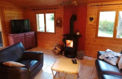 Lamadeleine-Val-des-Anges Ski Chalet | Le chalet de l'Ange - gîte - bain nordique