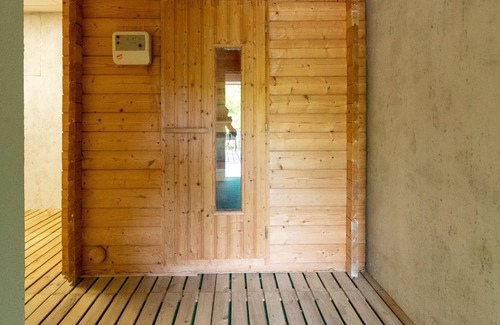 Saint-Laurent-les-Eglises House | Le Chalet du Lac