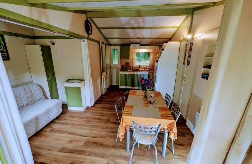 Saint-Sylvain Ski Chalet | Le Chalet de la Source