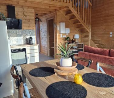 Apremont House | Le chalet du bord de Saône