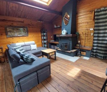 Barbencon Ski Chalet | Le Chalet Loriquet