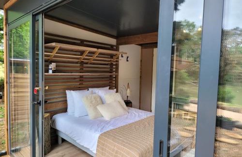 Coulandon Hotel | Le Chalet Montégut