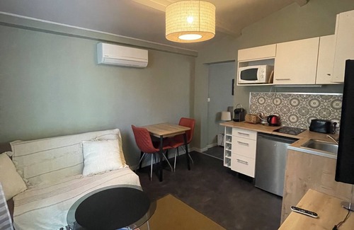Uchaux Cottage | Le Chalet Uchalien