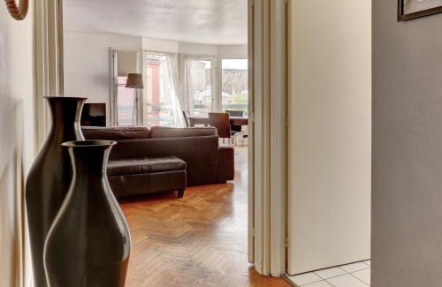 Republique–Point-du-Jour Apartment | Le Charlemagne- Boulogne