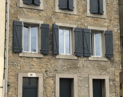 Castelnaudary Apartment | Le charme au fil de l eau jardin barbecue pour 4 personnes