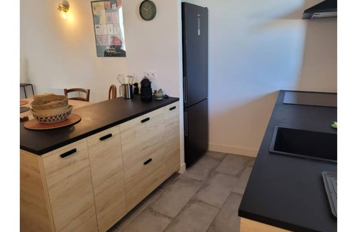 Rochefort-du-Gard House | Le Clos de l'Amandier - Village house 10 minutes from the Avignon Festival