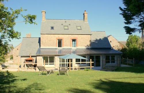 Montfarville House | Le Clos des Capitaines, entre mer et campagne