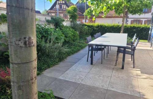 Berstheim House | Le Clos des Jardiniers Gottri