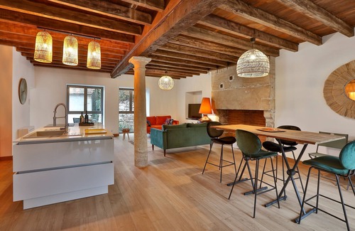 Perigueux House | Le Clos du Maine la Campagne à la Ville, Gîte 6 Pers à 5mn à Pied de Périgueux
