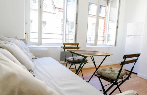 Avesnes-sur-Helpe Apartment | LE COCON AVESNOIS