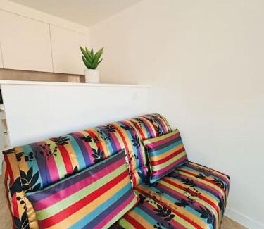 Pont-de-Veyle Apartment | Le Cocon - Parking gratuit - Netflix