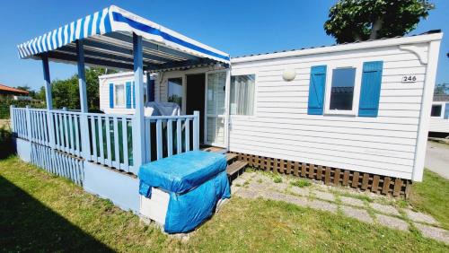 Saint-Hilaire-de-Riez House | Le Costa Gloria - Sud Nantes Camping de la Prairie