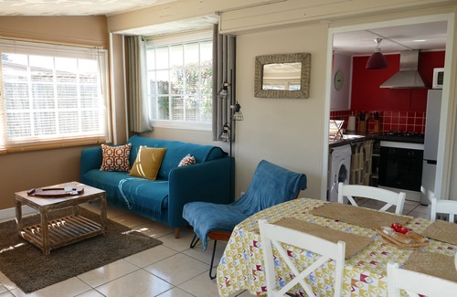 Saint-Palais-sur-Mer House | Le Cottage, house with garden 300 meters from the beach