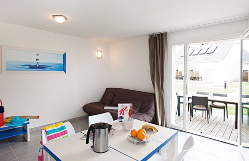 Auberville Apartment | Le Domaine de la Corniche by Interhome