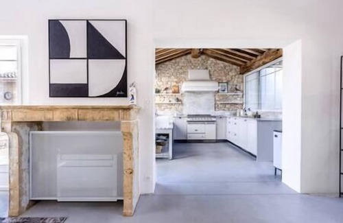 Aubussargues House | Le Duché - Maison de Charme à Aubussargues Avec Piscine Couverte et Chauffée